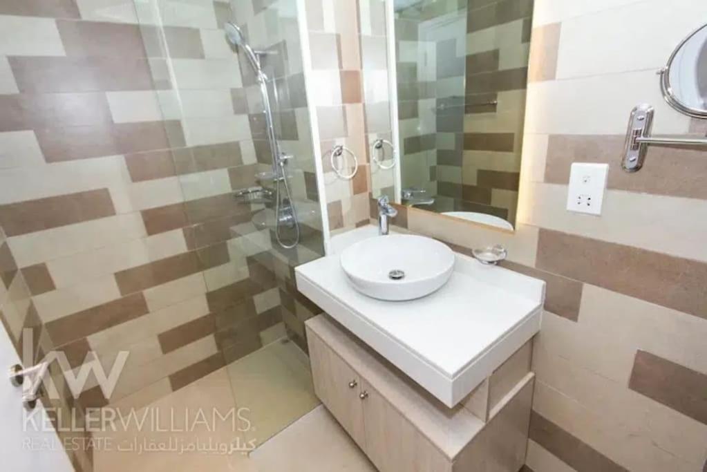 Amazing Apartment With Infinity Pool Ντουμπάι Εξωτερικό φωτογραφία